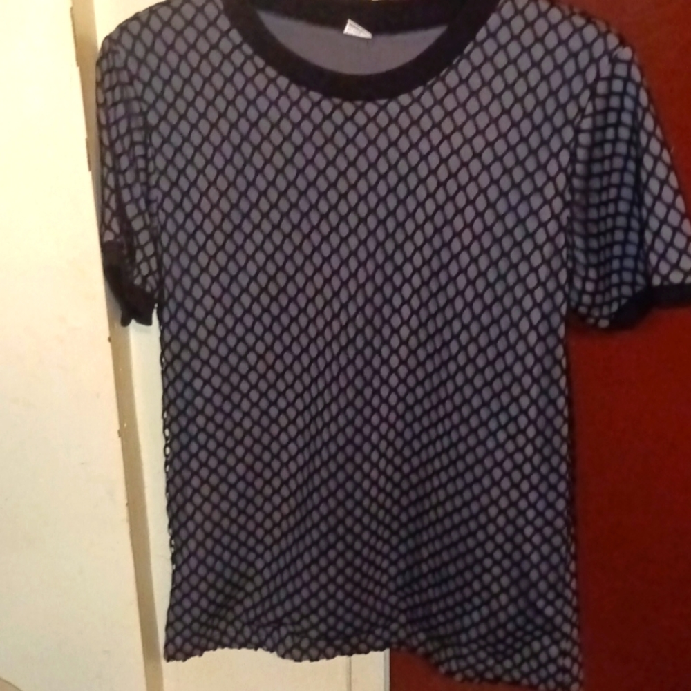 Black & Gray Netted Short Sleeve Shirt Size Large Unisex